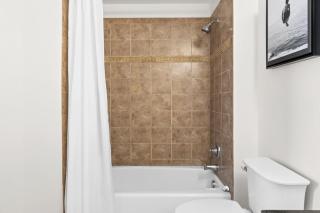 Sterling Breeze Unit 2106 - 3