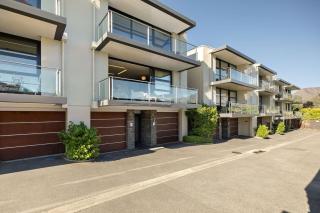 Lakeview Luxury 2 Bed Retreat - Queenstown - 3