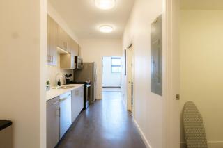 Above The Roots - Elegant and Bright Studio Stay - 9