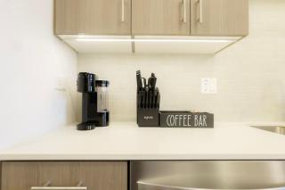 Above The Roots - Elegant and Bright Studio Stay - 6