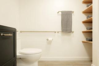 Above The Roots - Elegant and Bright Studio Stay - 3