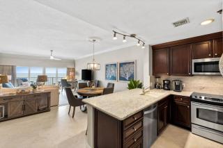 Luna Sea, Beach Manor Stunning Views, Pools, Hot Tub, Steps to Beach - 4