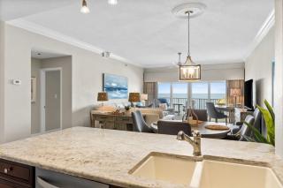 Luna Sea, Beach Manor Stunning Views, Pools, Hot Tub, Steps to Beach - 3