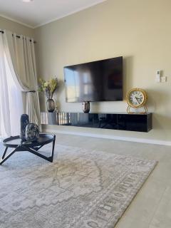 LLL Apartments M6 - Khakalashwe - 6