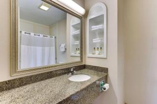 Comfort Inn & Suites Waco Woodway - 6