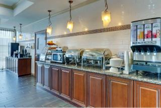 Comfort Inn & Suites - Waco - 2