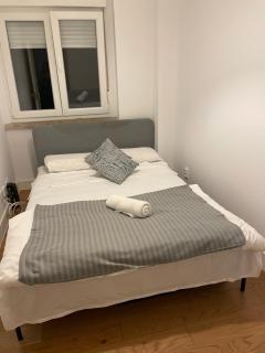 Charming 2 Bedroom Apartment Next to Jardim da Estrela, Lisbon - Lisboa - 8