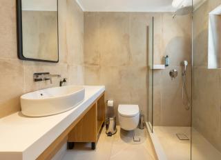 Thines Comfort Living - Néa Péramos - 1