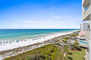 Beach Manor 809~Refined Coastal Escape~Gulf-Front Views~King Suite~Gorgeous! - 2