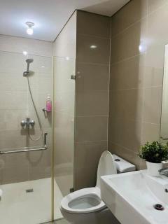 Kyedenz Unit -Two Palm Tree Villas Newport Naia T3 - Manila - 1