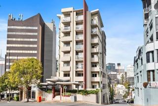 Stylish Escape Free Parking for 2 Walk to CBD - 7