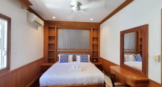Grand Wooden Pool Villa 7BR in Patong - Patong - 7