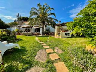 Villa provençale Golfe St Tropez climatisée piscine chauffée, Spa, billard, Wifi haut débit pro - Gassin - 8