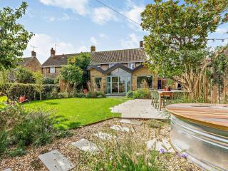 3 Bed in Bembridge 93246 - Bembridge - 0
