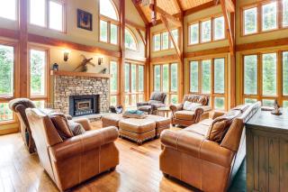 Game Room and Pool Group Getaway in Dahlonega! - Dahlonega - 9