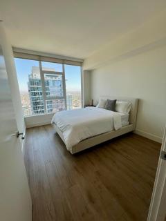 The Daisy-Highrise 2BR Marina View,Pool,Jacuzzi,Gym&Parking - San Diego - 4