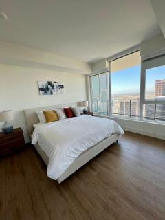 The Daisy-Highrise 2BR Marina View,Pool,Jacuzzi,Gym&Parking - San Diego - 8