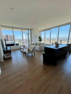 The Daisy-Highrise 2BR Marina View,Pool,Jacuzzi,Gym&Parking - San Diego - 6