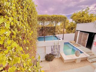 Perro Surfero Hotel Boutique - Todos Santos, BCS - 3