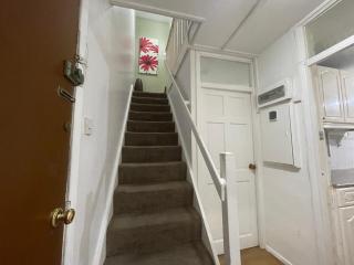 2 Bedroom Duplex Apartment With Balcony Near Portobello Market - Londra - 9