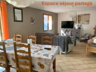 Chambre douillette avec balcon a 7min de Vaison la Romaine - 2