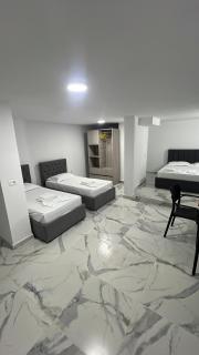 ENI Rooms - Durrës - 4