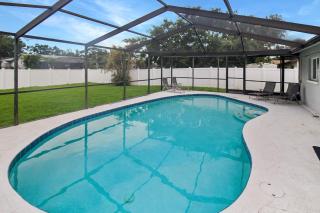 Beautiful 3BR private pool home close to all of attraction - Sunset Splash - 8