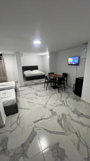 ENI Rooms - Durrës - 0