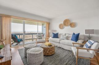 409 Captain John Fripp Villa - 0