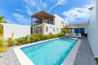 Charming 3 Bedroom Villa with Pool - Juan de Nina Muñoz - 8