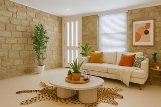 The Flinstones Luxury Stone Stay - Sidney - 4