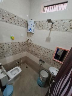 Stone & story home - New Hampi - 4
