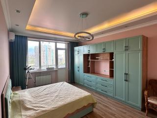 Уютная квартира с потрясающим видом на горы - Almaty - 7