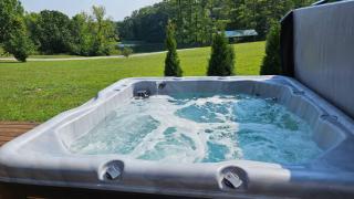 The Mysa - Couples Retreat, Luxe, Sauna, Hot tub - 9