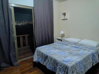 Suites Quartos Lindos Sobrado com Piscina no Centro - Campo Grande - 2