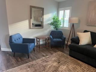 Cadbury 4BR Outdoor Kitchen Sleeps 8 Peaceful - Bakersfield - 5