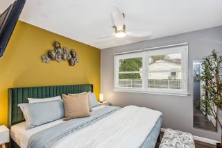 King, Gazebo & Private HotTub~ WestWichita - 3