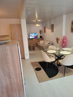 Ideal 50 m2 terrace, free parking - 1