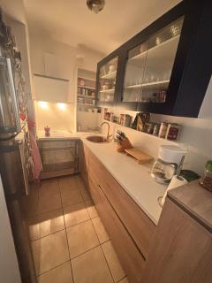 Lovely 1-bedroom rental in the bohemian center - Skopje - 7