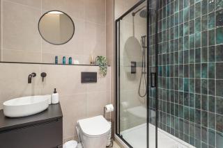 New Stunning Flat, Edgware High St! - Edgware - 5