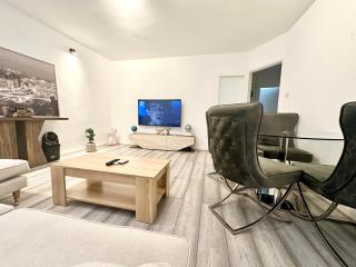 Entire 2-bedroom Flat Close to Hyde Park, Paddington Station, Bayswater and Queensway Station - London - 5