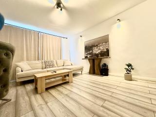 Entire 2-bedroom Flat Close to Hyde Park, Paddington Station, Bayswater and Queensway Station - London - 7