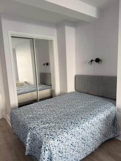 Beautiful Central Brighton l Sea View I Spacious Studio Flat I Sleep 2-3 Guests - Brighton & Hove - 7