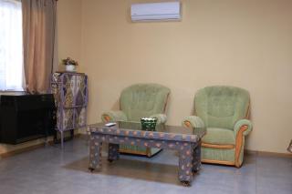 Sun-Kissed House - 7