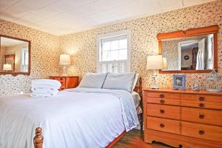 Lofted Cape Cottage by Leavetown Vacations - South Yarmouth - 9