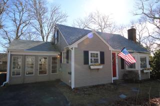 Lofted Cape Cottage by Leavetown Vacations - 7