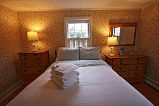 Lofted Cape Cottage by Leavetown Vacations - South Yarmouth - 2