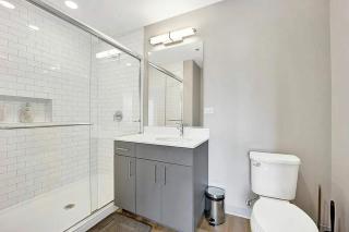 3BR City Escape Bright Sleek Spacious - Chicago - 6