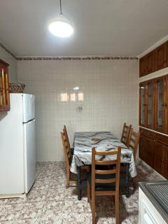 Appartement 4eme étage deux facade - Al-Ḥoseyma - 7