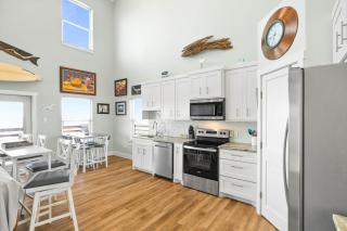 Laguna Sunrise Water Views Private Pool Minutes to Padre Island Beaches - Corpus Christi - 5
